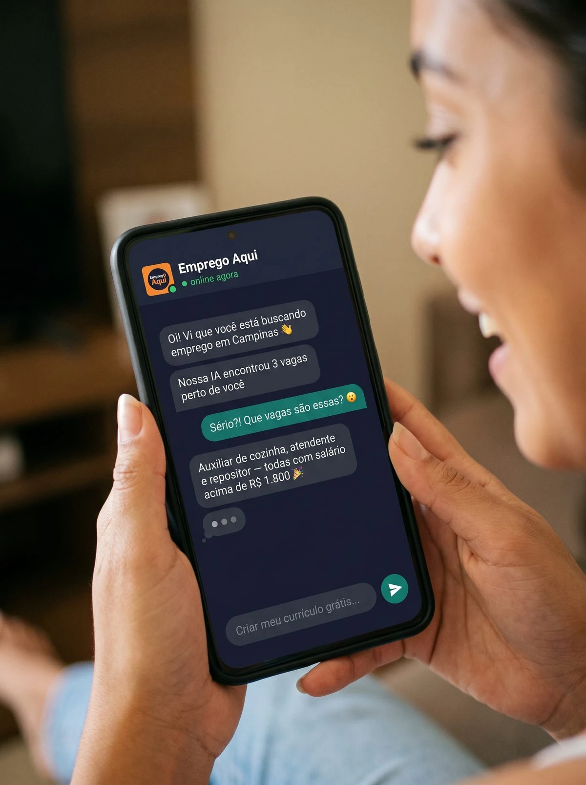 Passo 3 — Candidata recebendo proposta de emprego