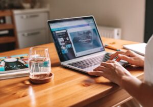 Trabalho Remoto: 5 Dicas de como equilibrar vida profissional e pessoal